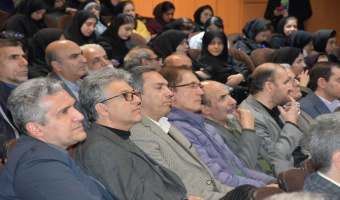 تجلیل از دست اندکاران مجله دانشکده دامپزشکی (JZD)در  ششمین دوره جشن کتاب دانشگاه تبریز